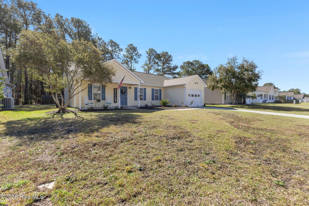 Photo of 125 Belvedere Drive, Holly Ridge, NC 28445 (MLS # 100561177)