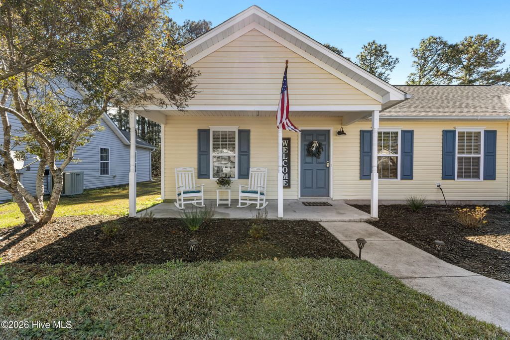 Photo of 125 Belvedere Drive, Holly Ridge, NC 28445 (MLS # 100561177)