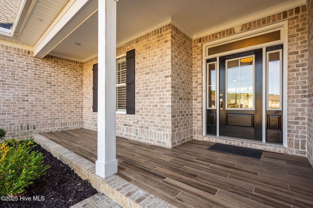 Photo of 1005 Layne Court NE, Leland, NC 28451 (MLS # 100543119)