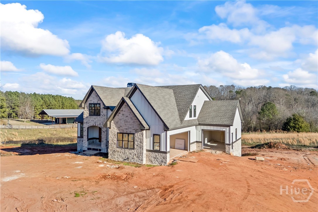 810 North Hampton Way