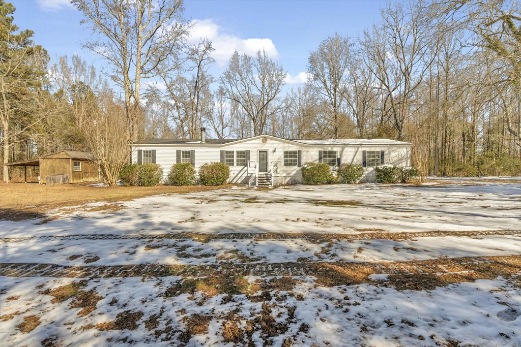 Photo of 1353 Wrightsboro Road, Thomson, GA 30824 (MLS # 551794)