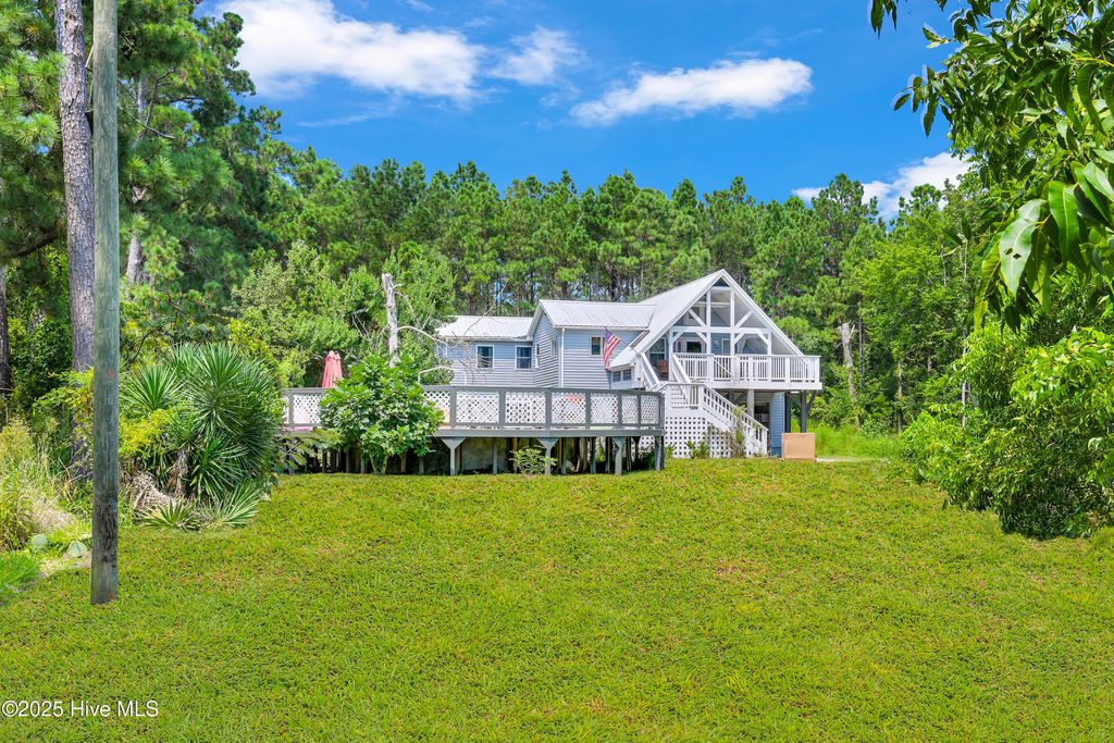 Photo of 640 Old Pamlico Beach Road, Belhaven, NC 27810 (MLS # 100527885)