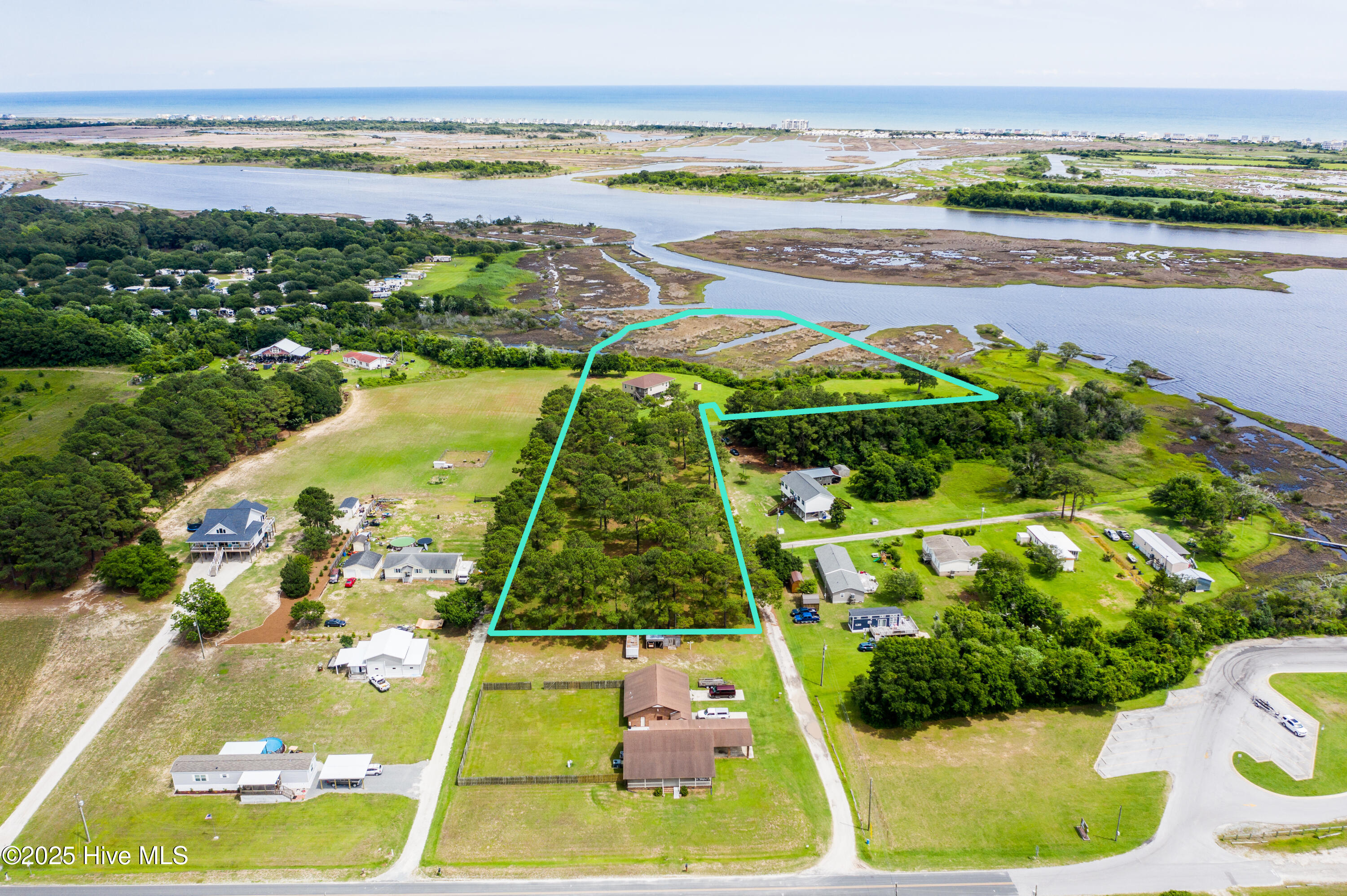 301 Intracoastal Court