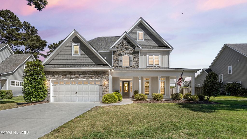 Photo of 704 W Craftsman Way, Hampstead, NC 28443 (MLS # 100576329)