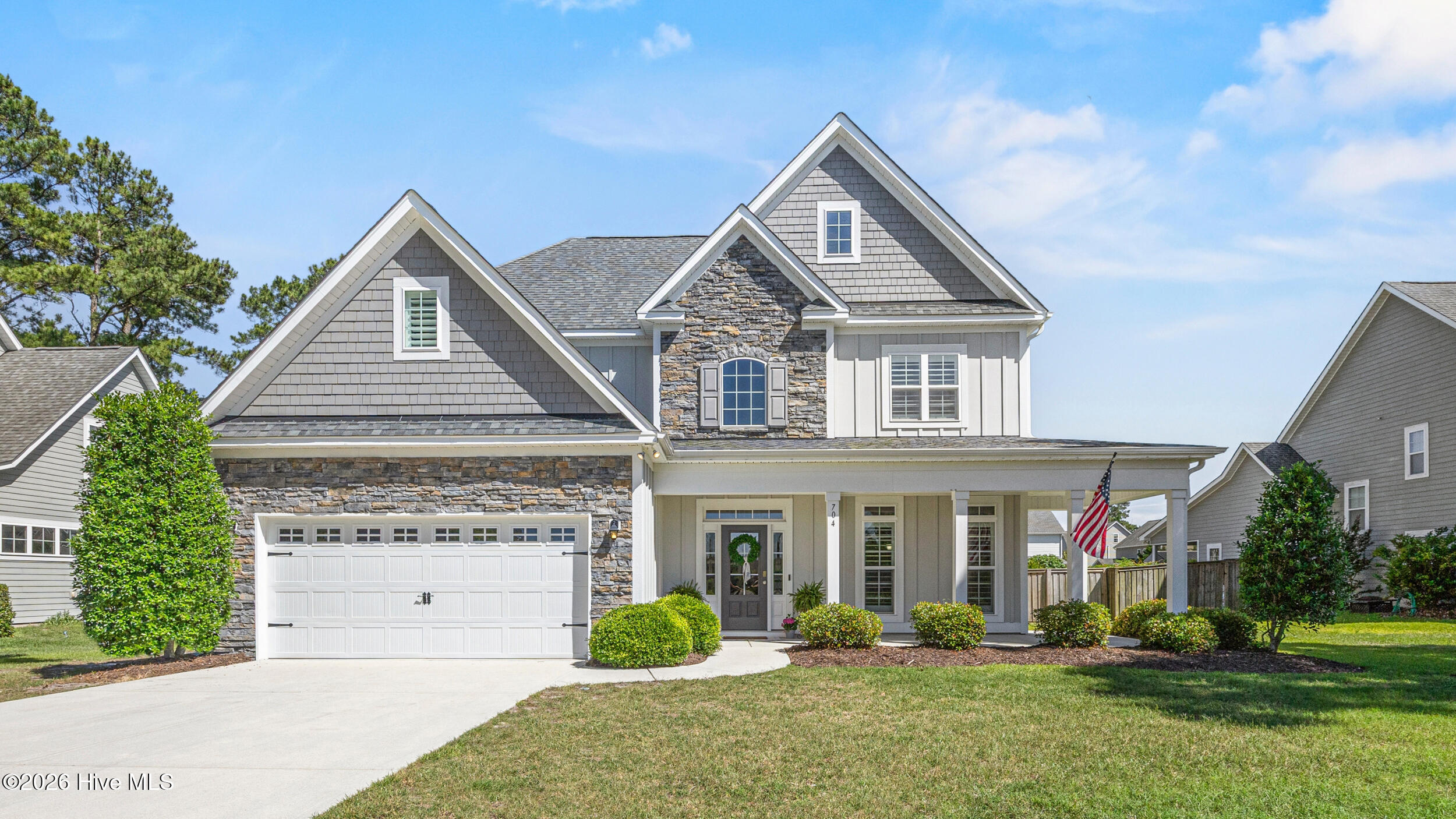 704 W Craftsman Way