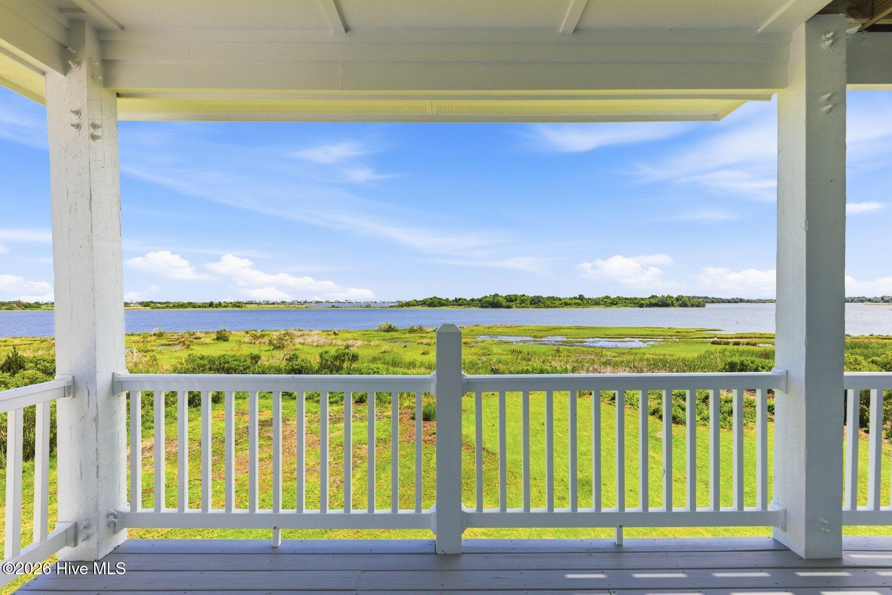 237 Marshside Landing