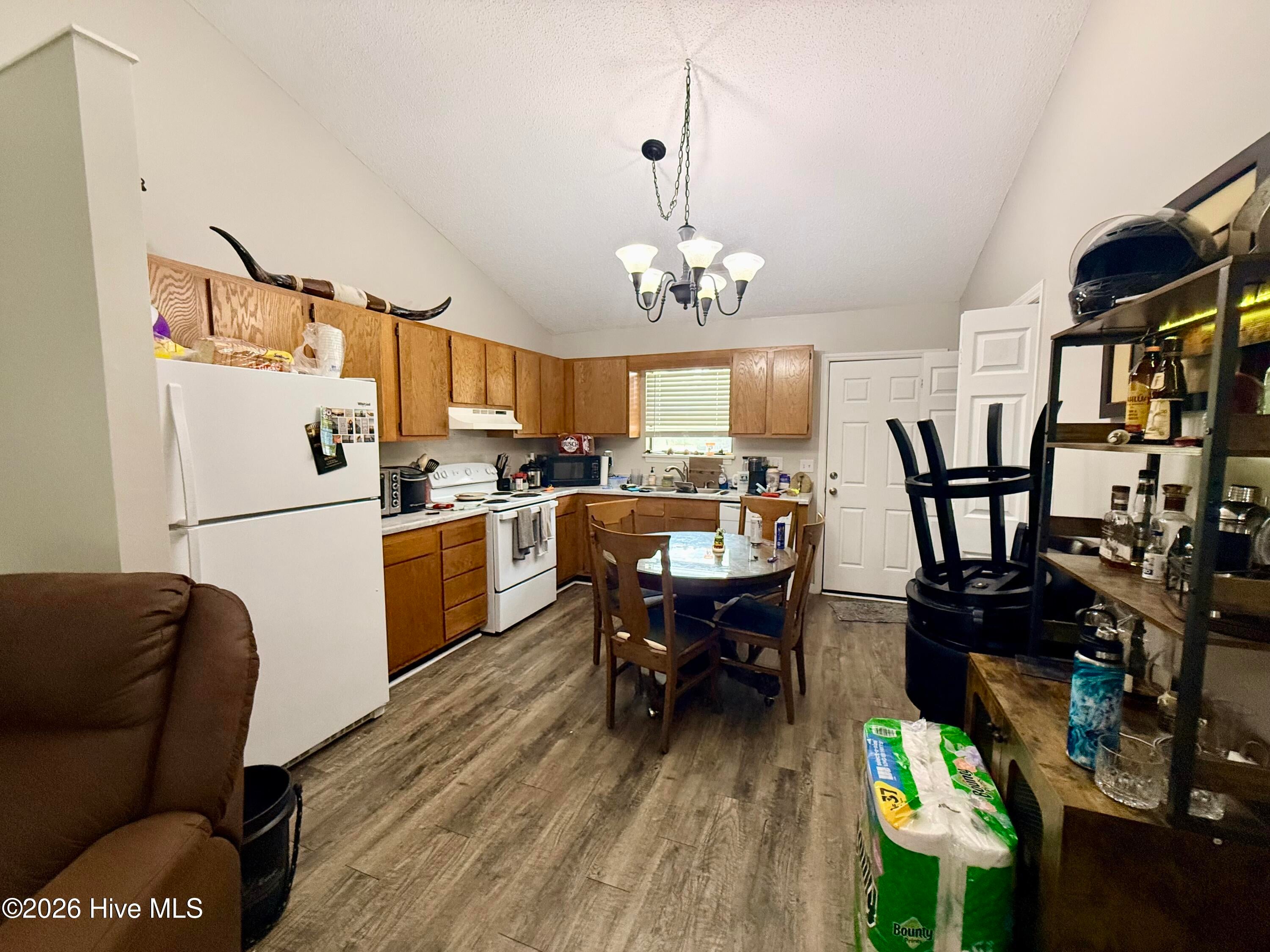 2110 E 3rd Street A&B