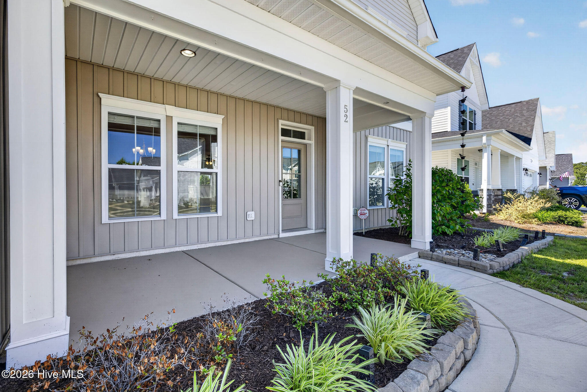 52 Violetear Ridge