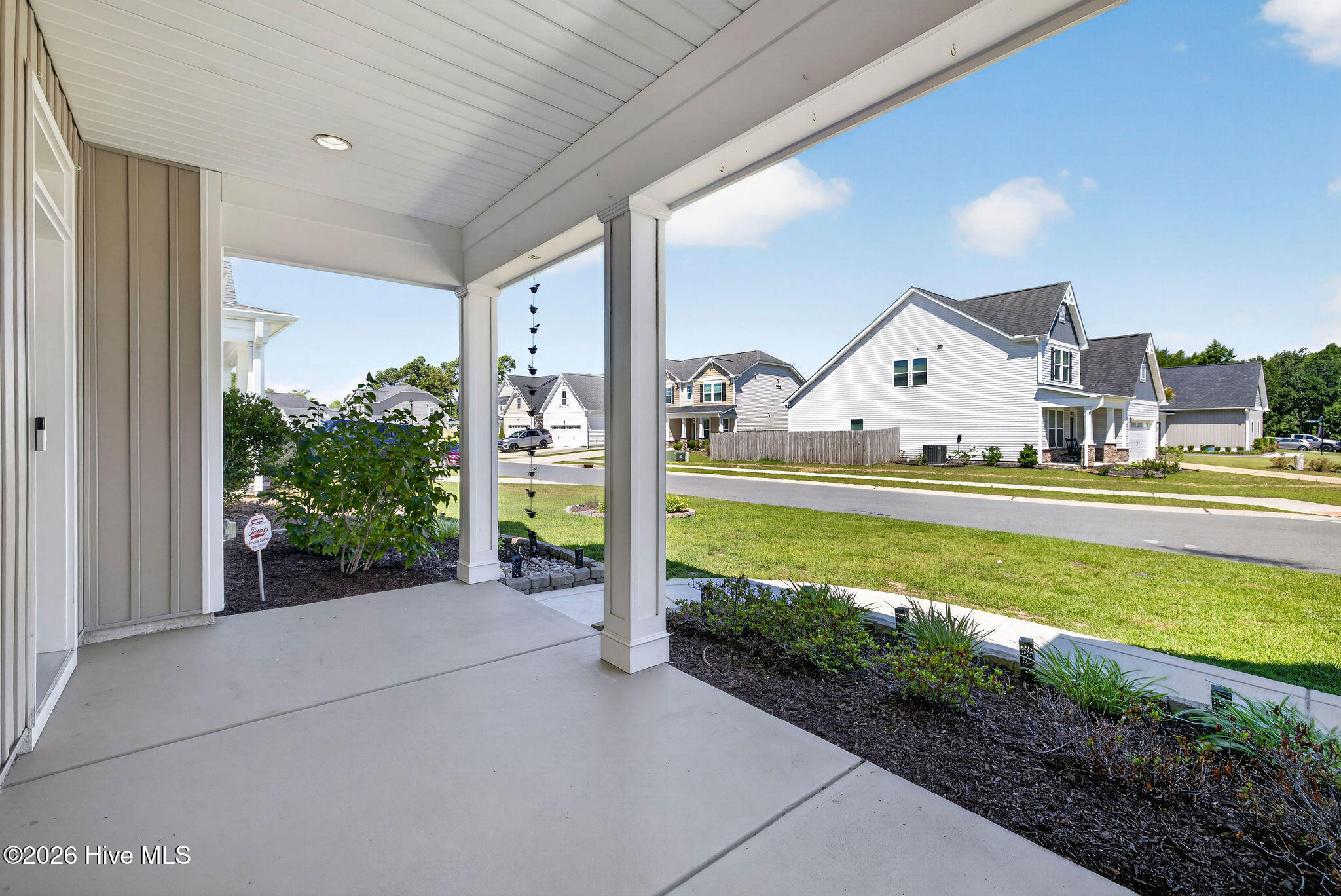 52 Violetear Ridge