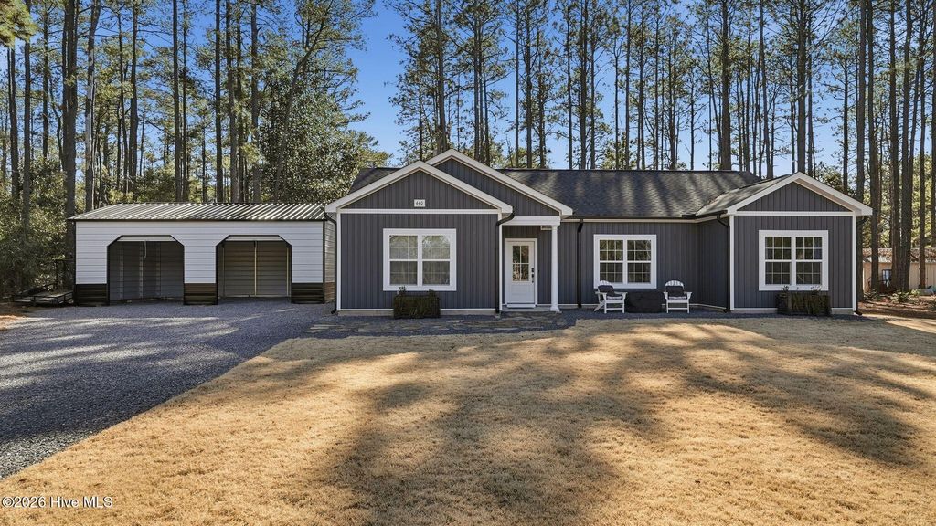 Photo of 440 Edgewood Terrace Drive, West End, NC (MLS # 100572757)