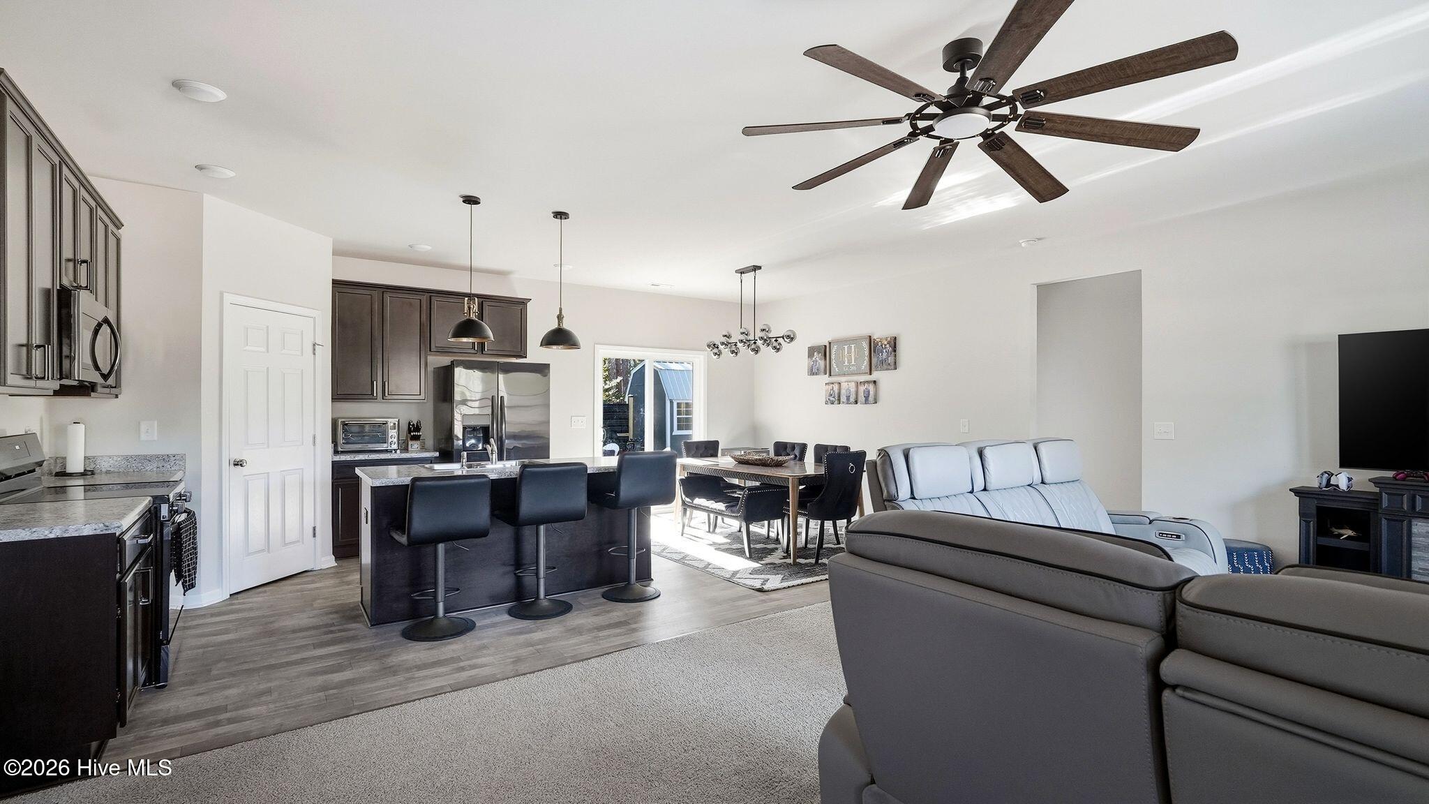 440 Edgewood Terrace Drive