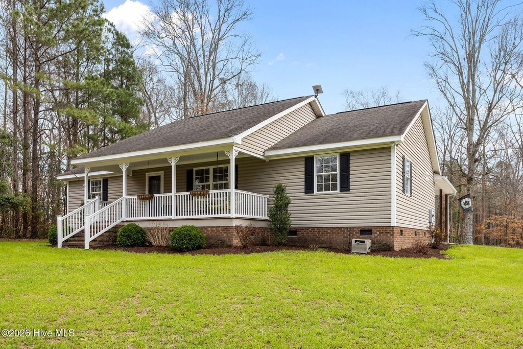 Photo of 755 Breezy Shore Road, Bath, NC 27808 (MLS # 100559789)