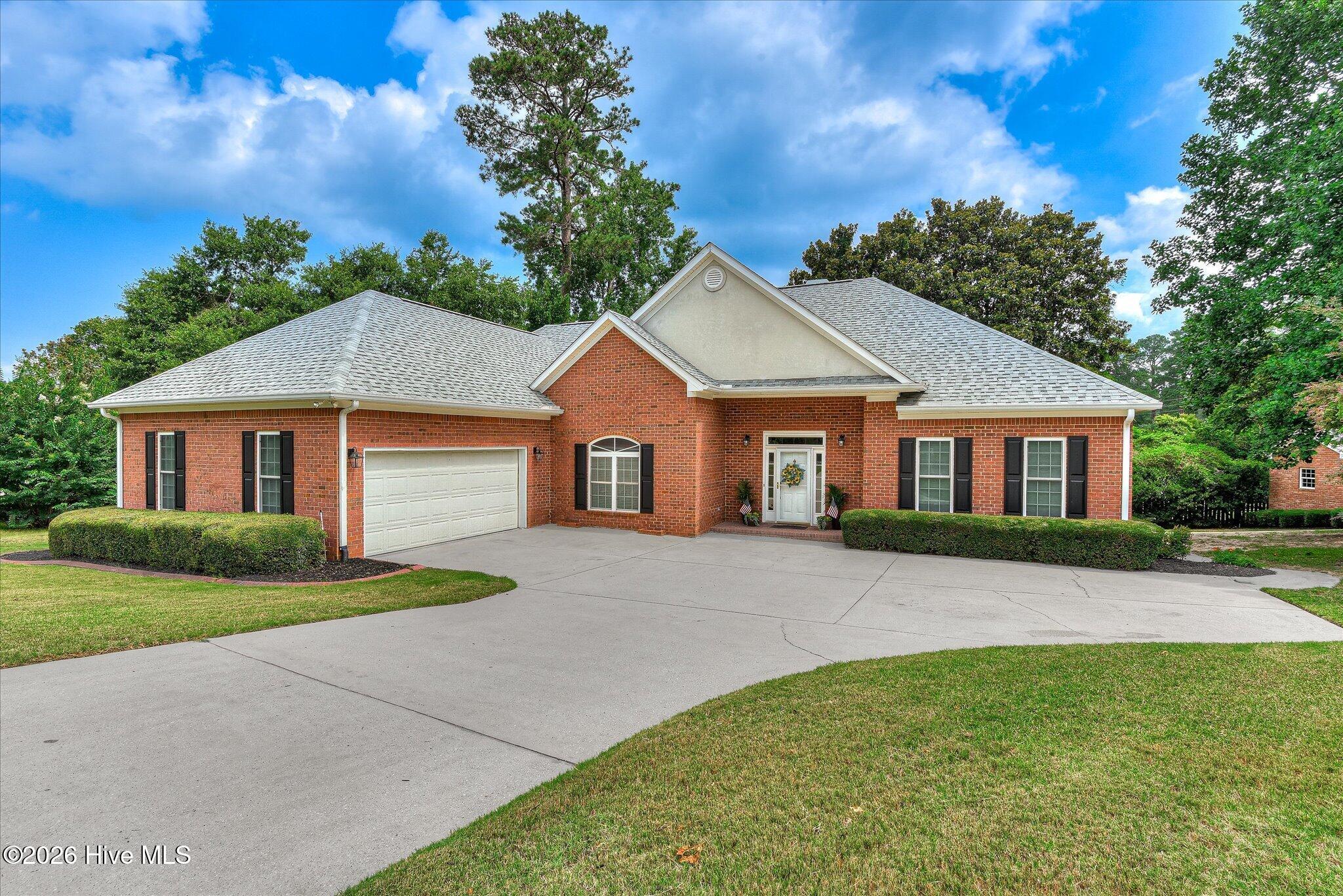 1034 Hampstead Place