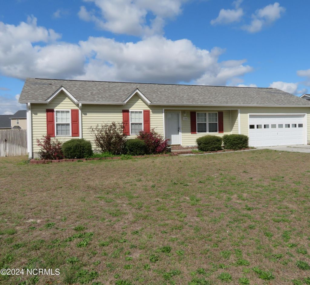 Photo of 128 Wheaton Drive, Richlands, NC 28574 (MLS # 100573127)