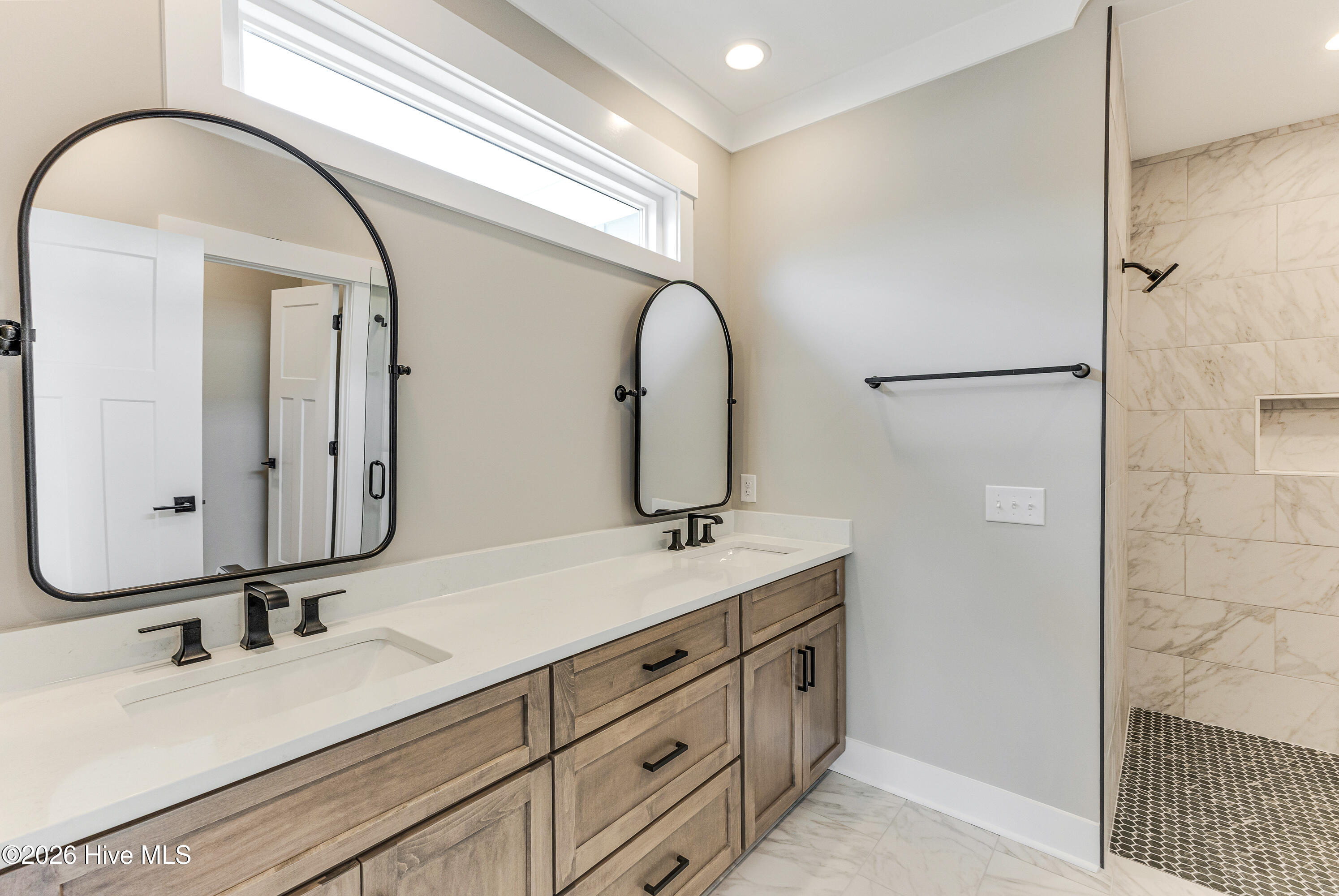 230 NE 38th Street