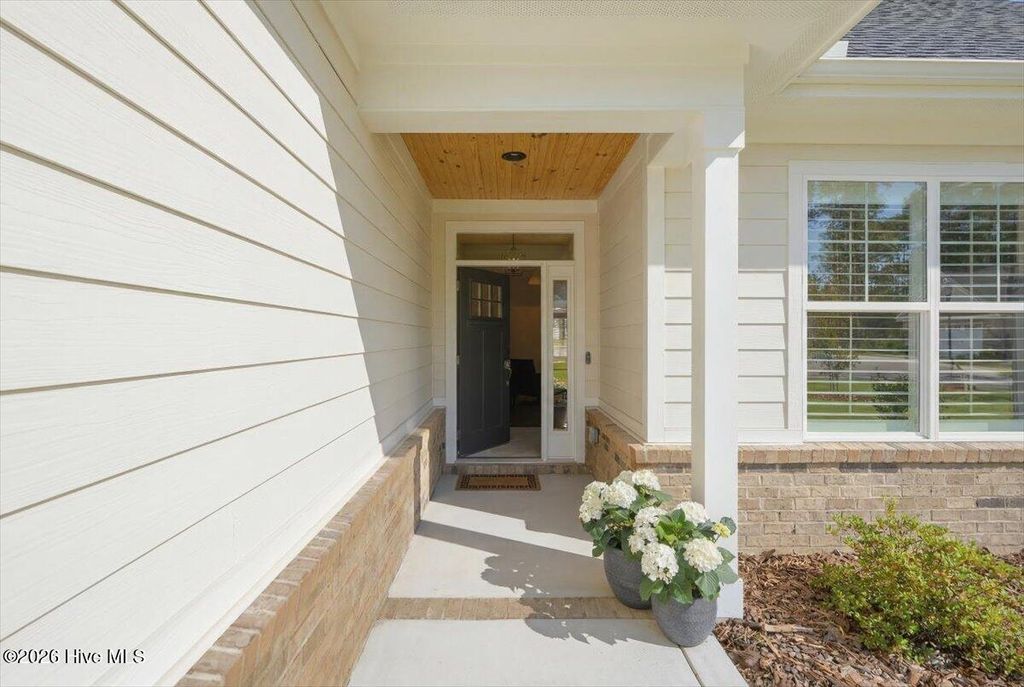 Photo of 255 Luss Lane, Southern Pines, NC 28387 (MLS # 100579303)