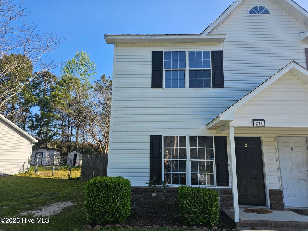 Photo of 210 Mesa Lane, Jacksonville, NC 28546 (MLS # 100564073)