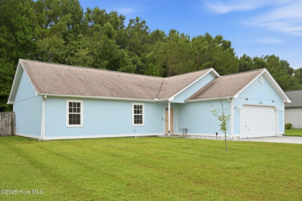 Photo of 121 Daphne Drive, Hubert, NC 28539 (MLS # 100592265)