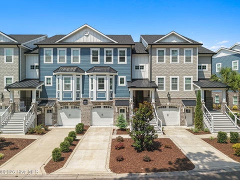 Featured picture for the property 100581896
