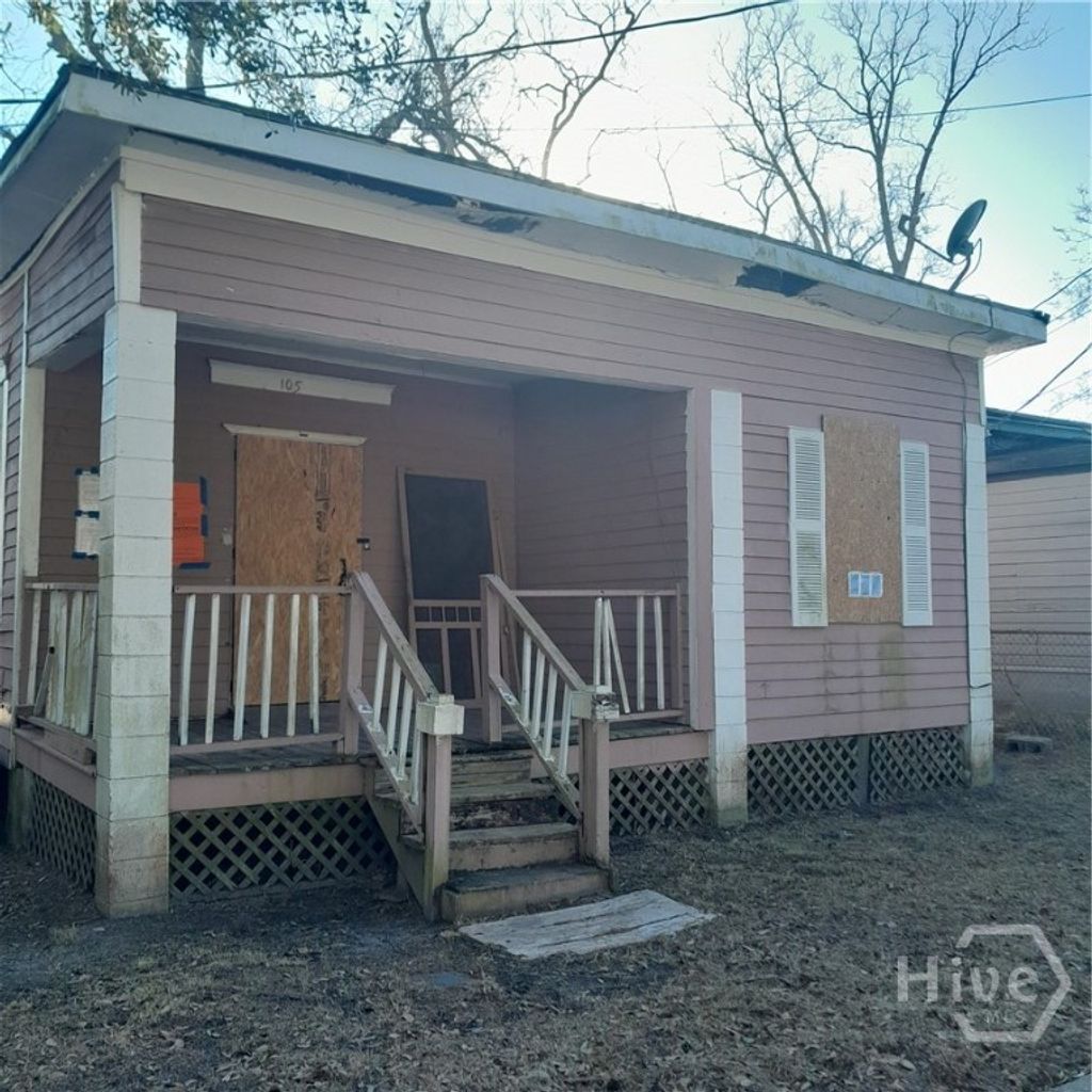 Photo of 105 Pitt Street, Savannah, GA 31415 (MLS # SA347683)