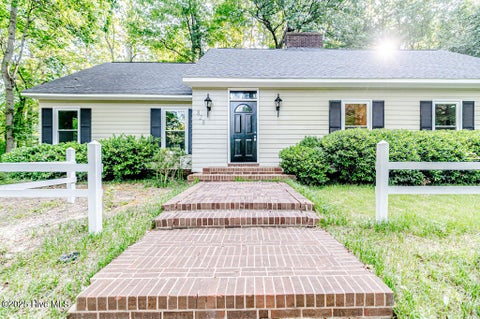 Homes For Sale - 828 Chatham Road<br/> Rockingham, NC 28379