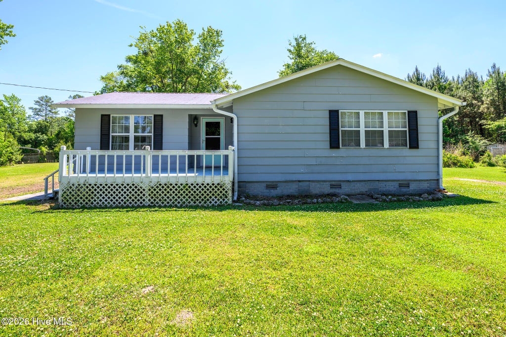 Photo of 6835 U.S. Hwy 17 S, New Bern, NC 28562 (MLS # 100573460)