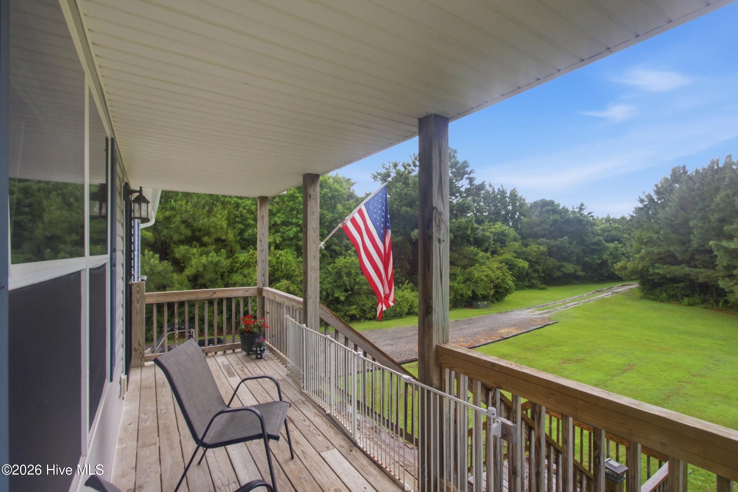 305 Tropical Trail