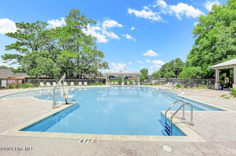 Tiny photo for 80 Peoples Court, Hampstead, NC 28443 (MLS # 100572244)