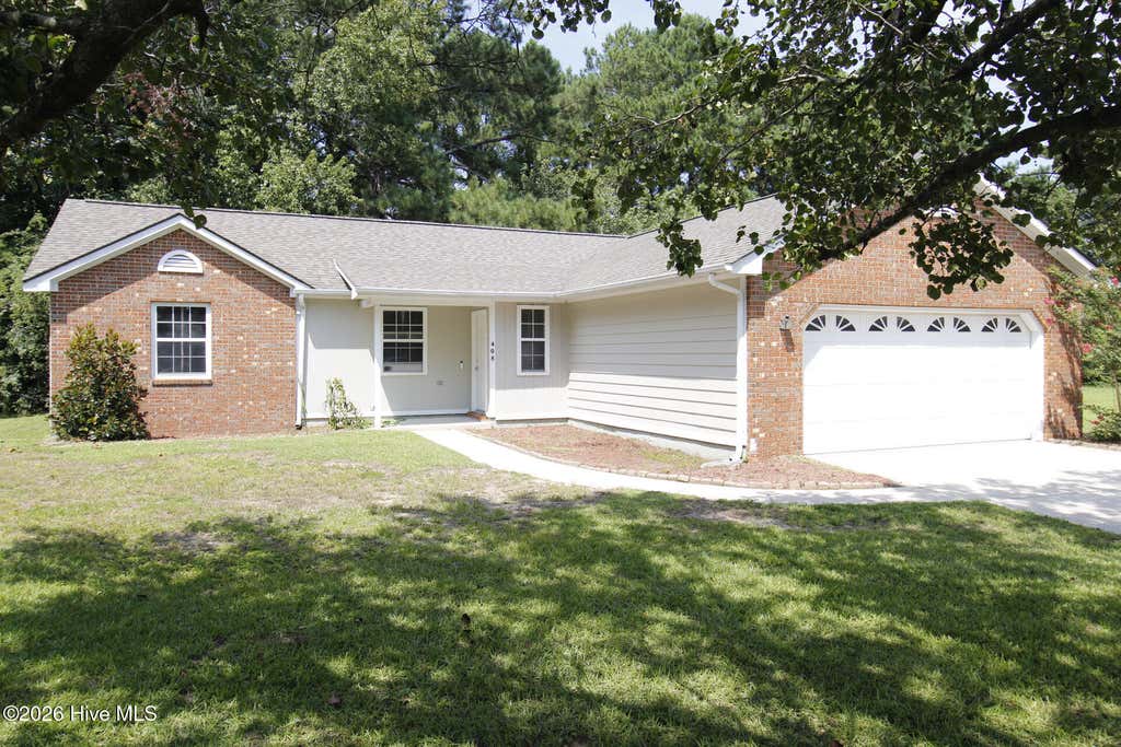 Photo of 408 Singletree Court, Jacksonville, NC 28540 (MLS # 100598713)