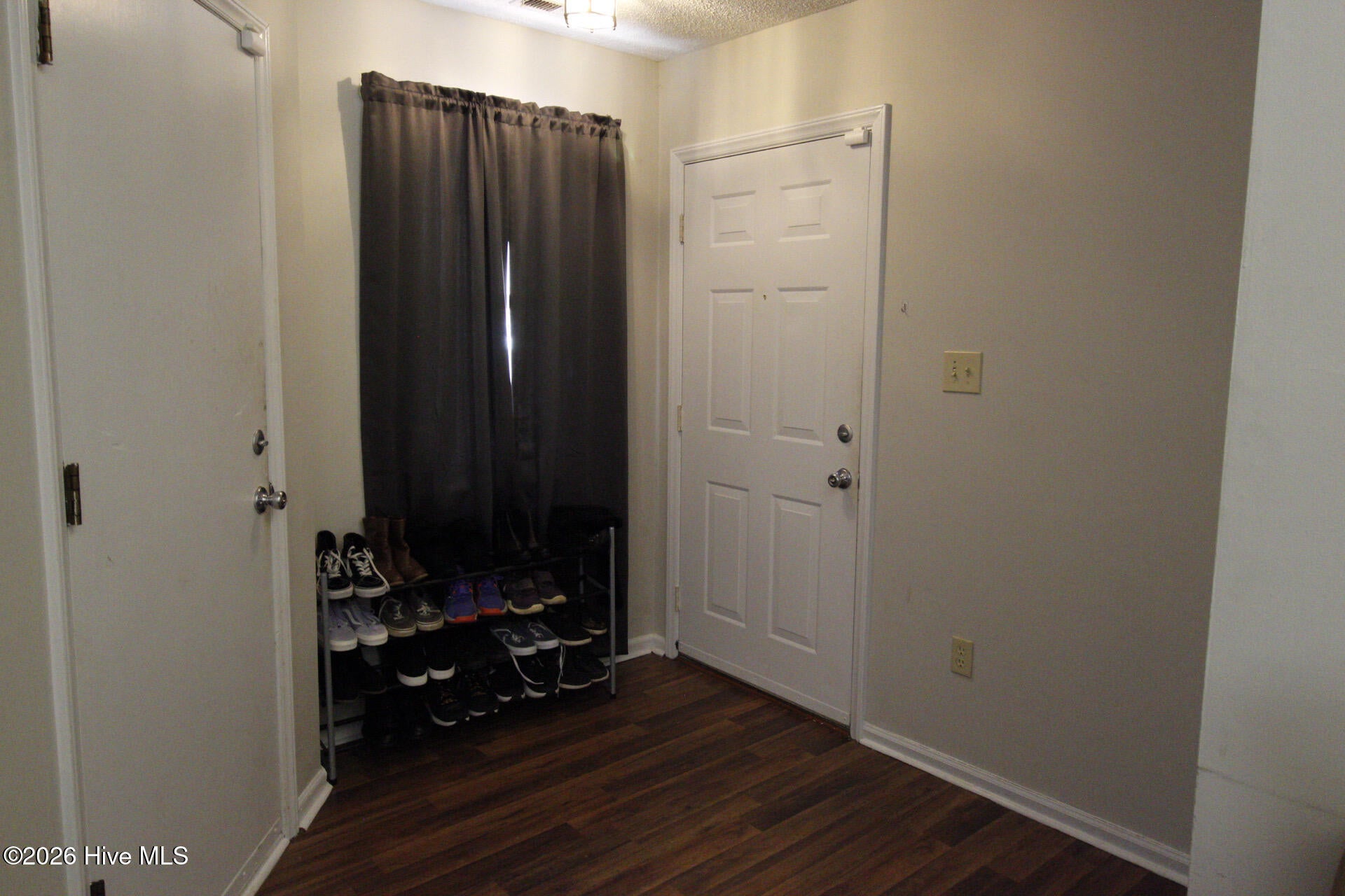 408 Singletree Court