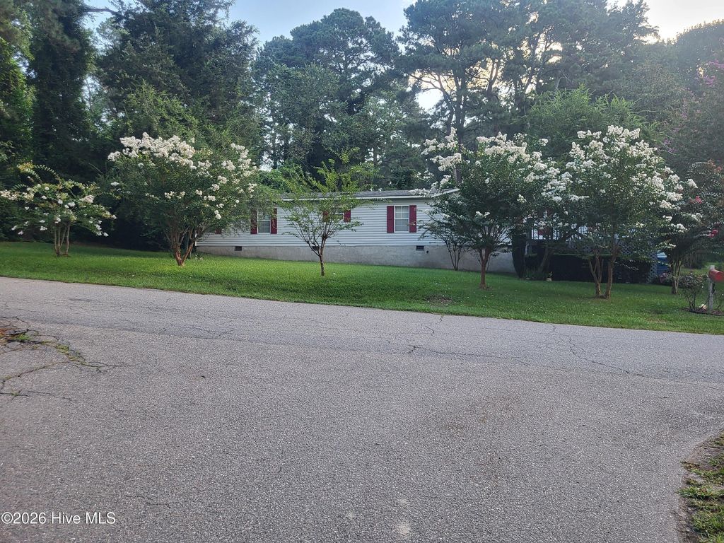 Photo of 716 Pinecrest Street, Carthage, NC 28327 (MLS # 100551099)