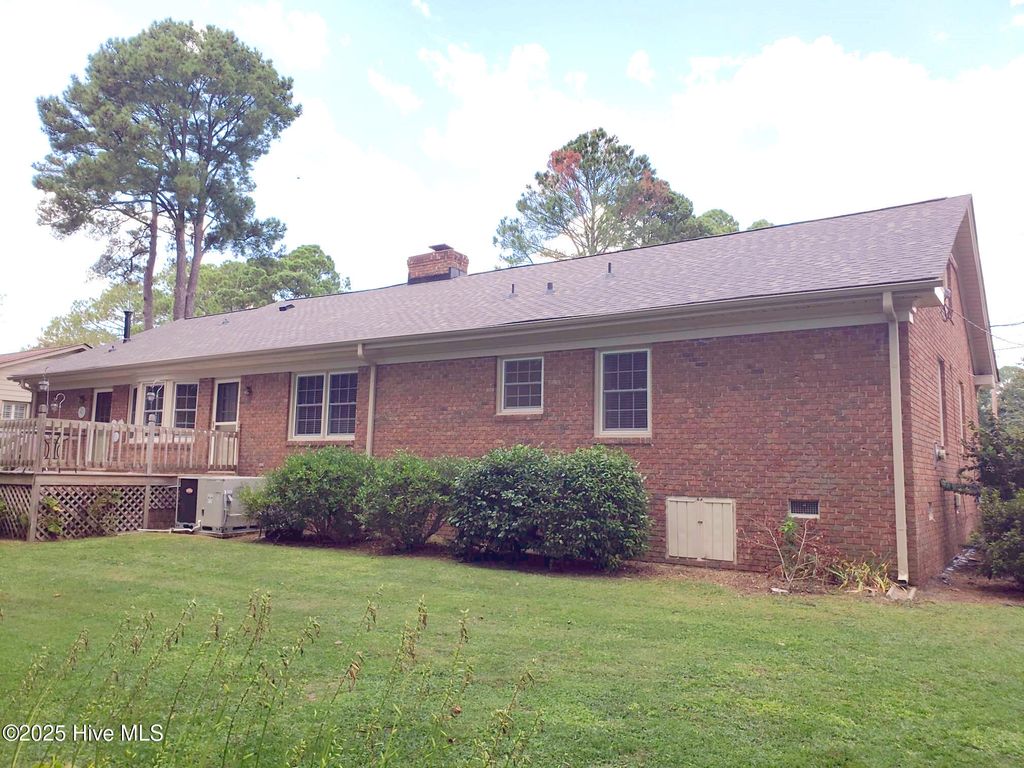 Photo of 1113 Parkside Drive NW, Wilson, NC 27896 (MLS # 100532091)