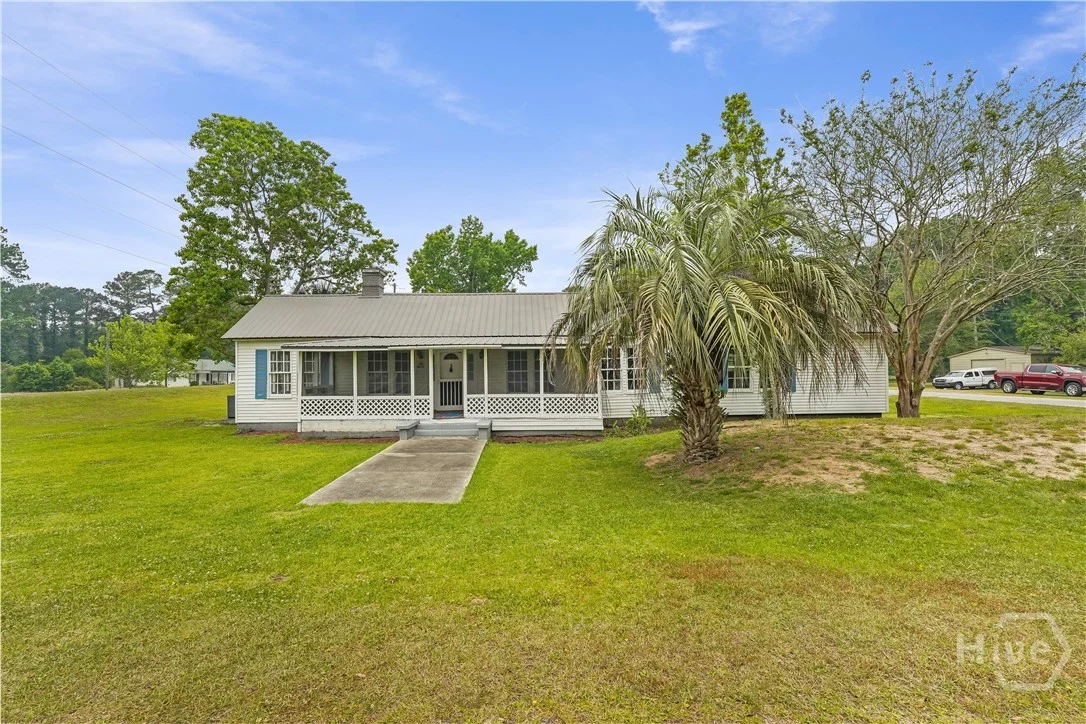 1106 NW Oak