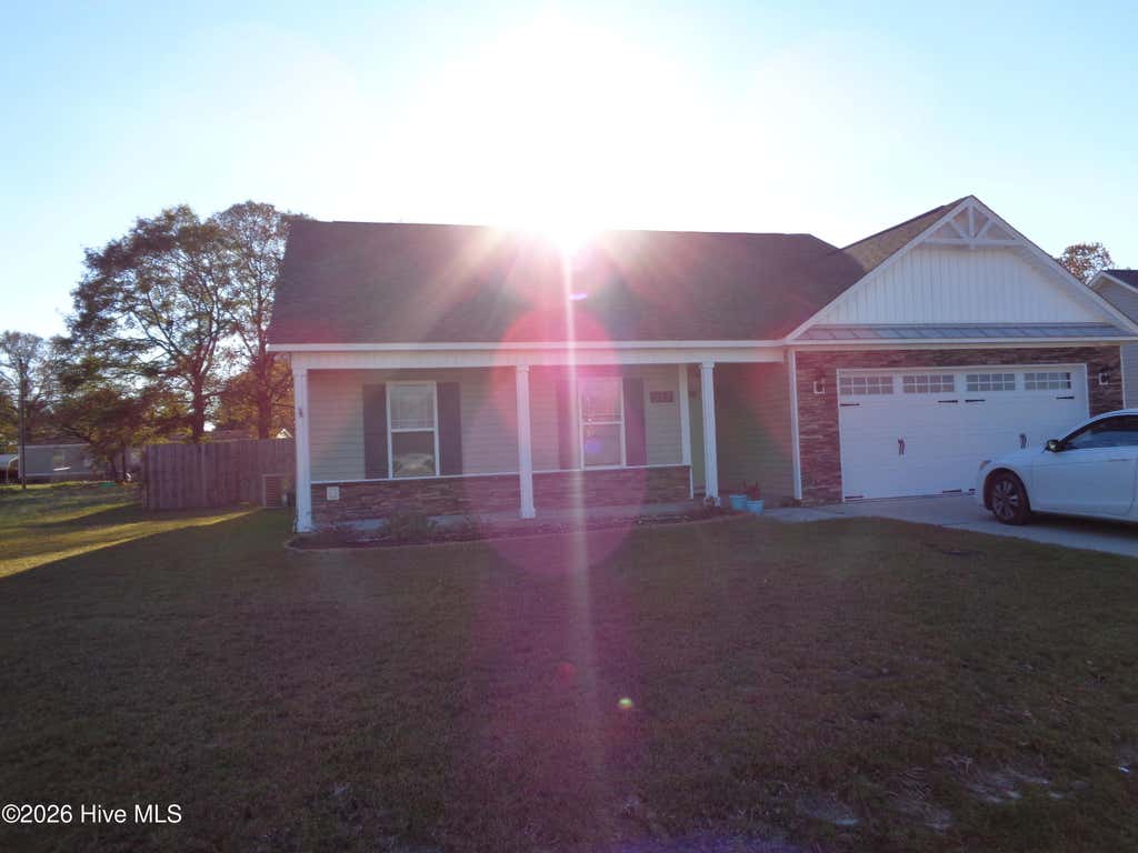 Photo of 214 Long Neck Drive, Richlands, NC 28574 (MLS # 100580881)