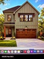 Photo for 1027 Maplewood Dr