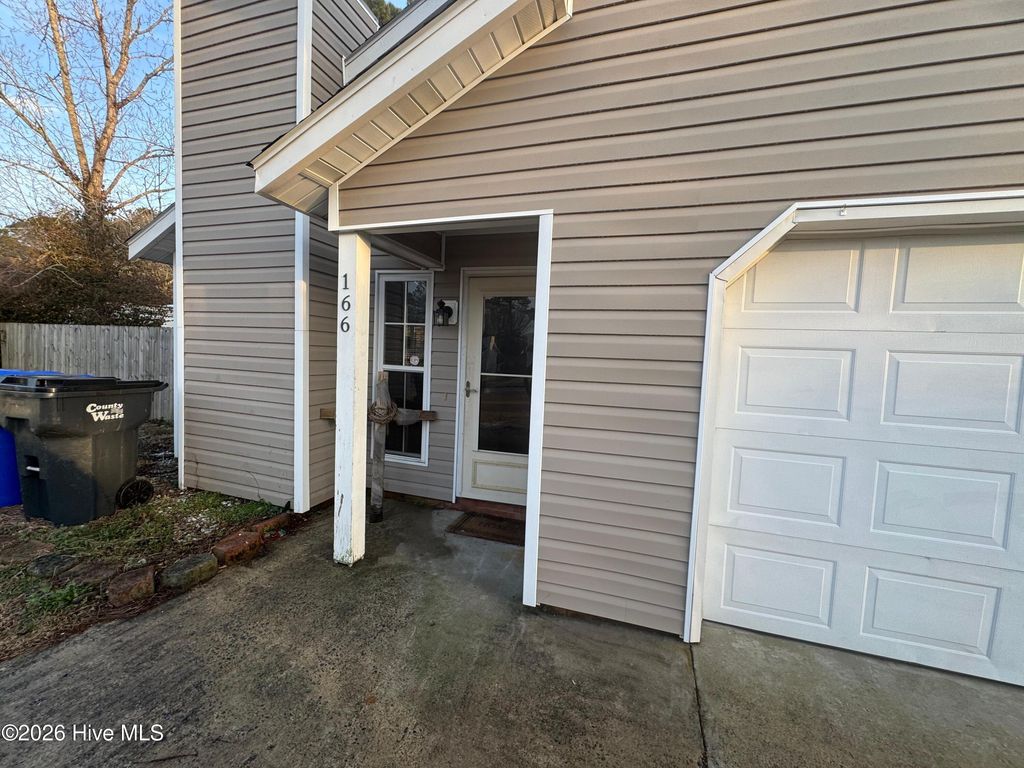 Photo of 166 Bayberry Road, Newport, NC 28570 (MLS # 100558140)