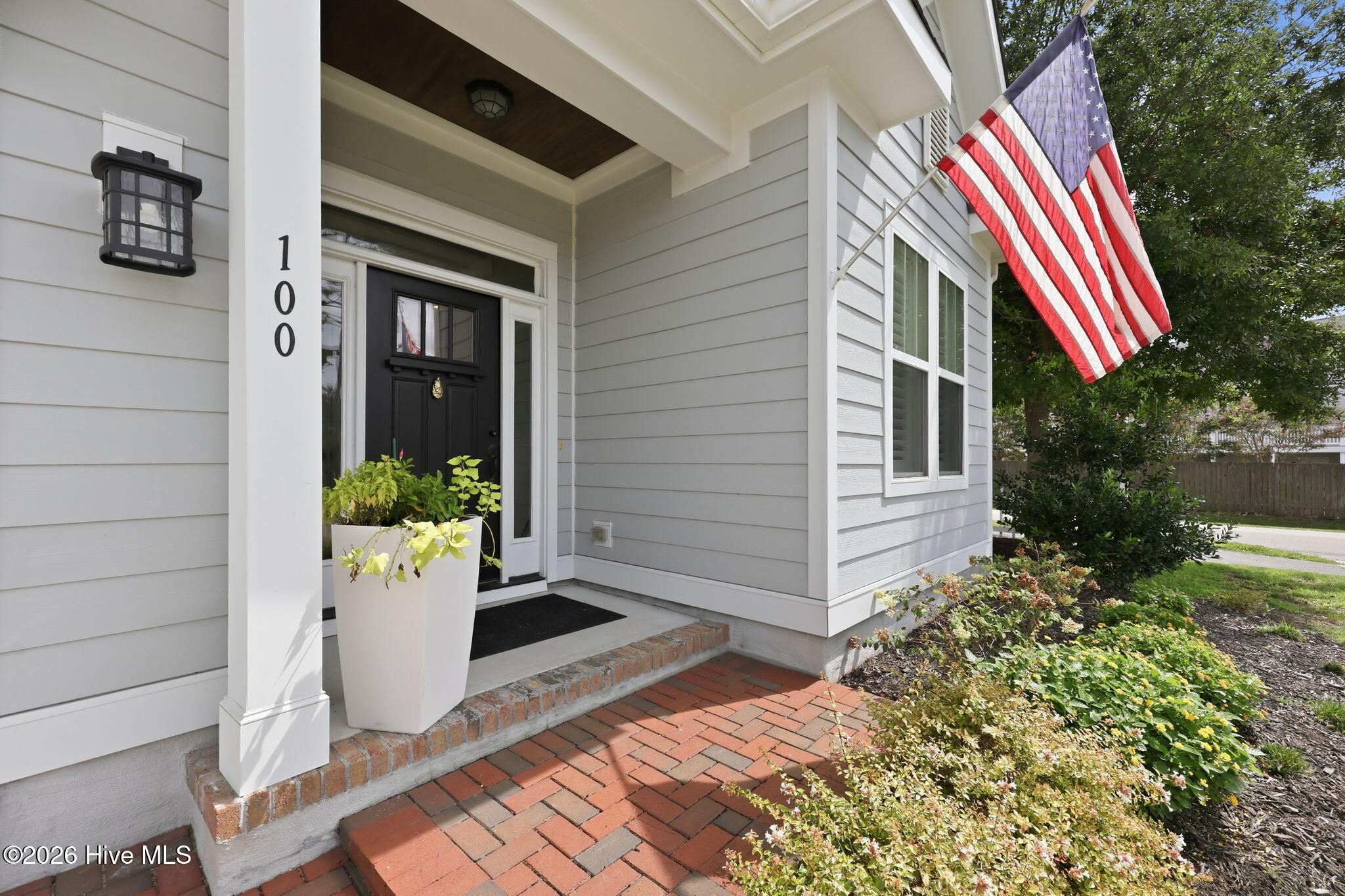 100 Sea Grove Lane