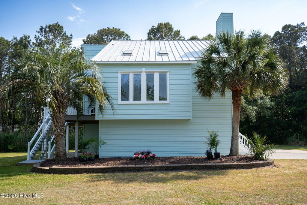 Photo of 7111 Grouper Court, Wilmington, NC 28409 (MLS # 100569550)