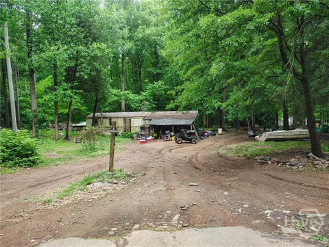 Mobile Home For Sale - 191 Hickory Way Way<br/> Maysville, GA 30558