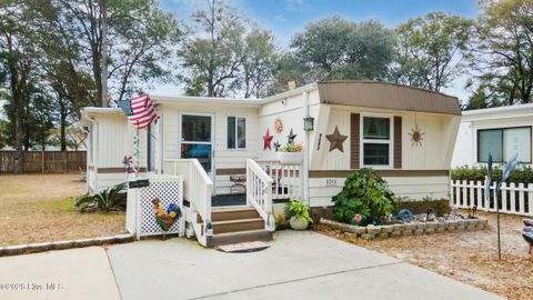 Mobile Home For Sale - 9243 Bonaparte Drive<br/> Calabash, NC 28467