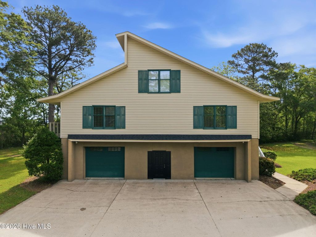 Photo of 4269 Gilead Shores Rd Road, Blounts Creek, NC 27814 (MLS # 100573935)