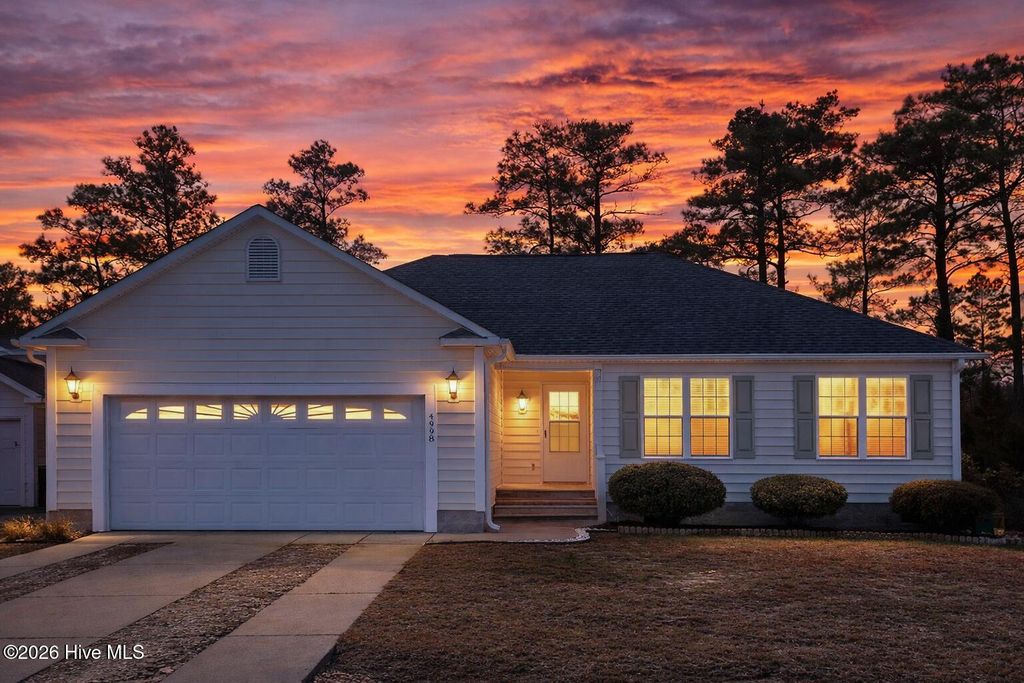 Photo of 4998 N Hampton Drive SE, Southport, NC 28461 (MLS # 100554252)