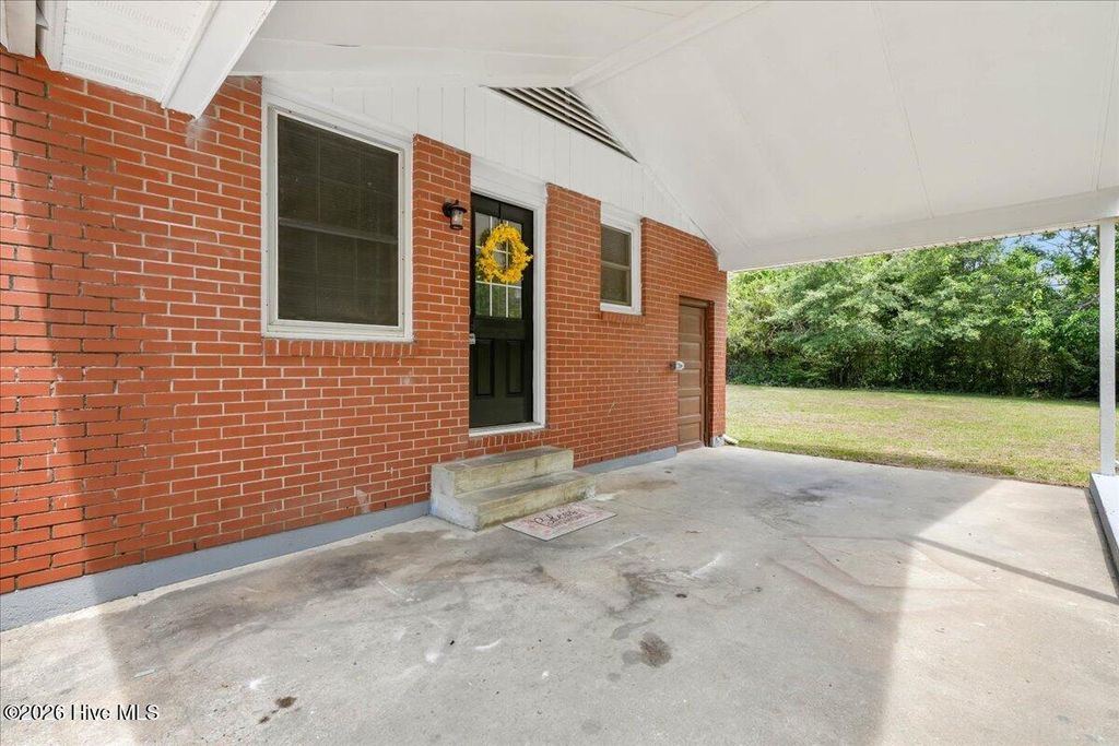 Photo of 501 Quail Drive, Goldsboro, NC 27534 (MLS # 100578389)