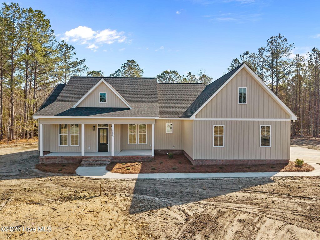 Photo of 456 Eagle Trace Drive, Blounts Creek, NC 27814 (MLS # 100556687)