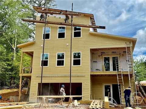Homes For Sale - 520 Rivermont Road<br/> Athens, GA 30606