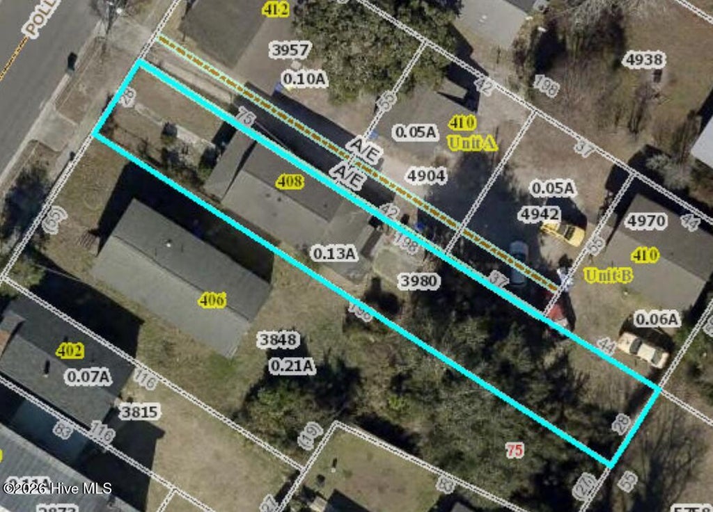 Photo of 408 Pollock Street, Beaufort, NC 28516 (MLS # 100588020)