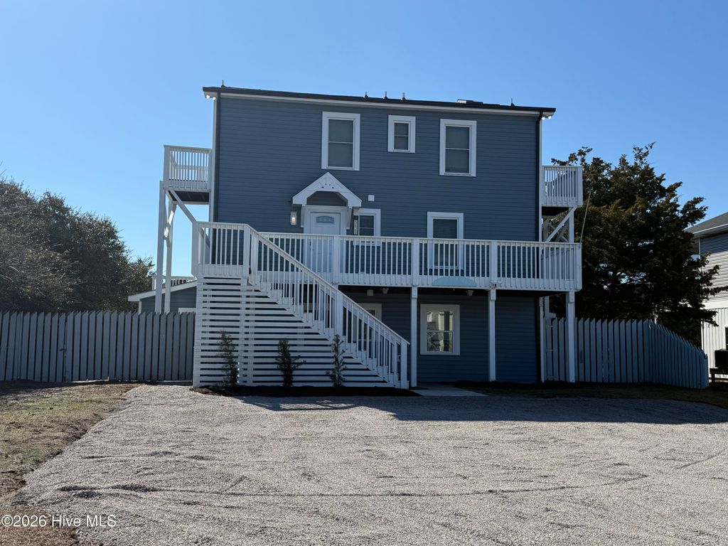 Photo of 5423 Emerald Drive, Emerald Isle, NC 28594 (MLS # 100557603)