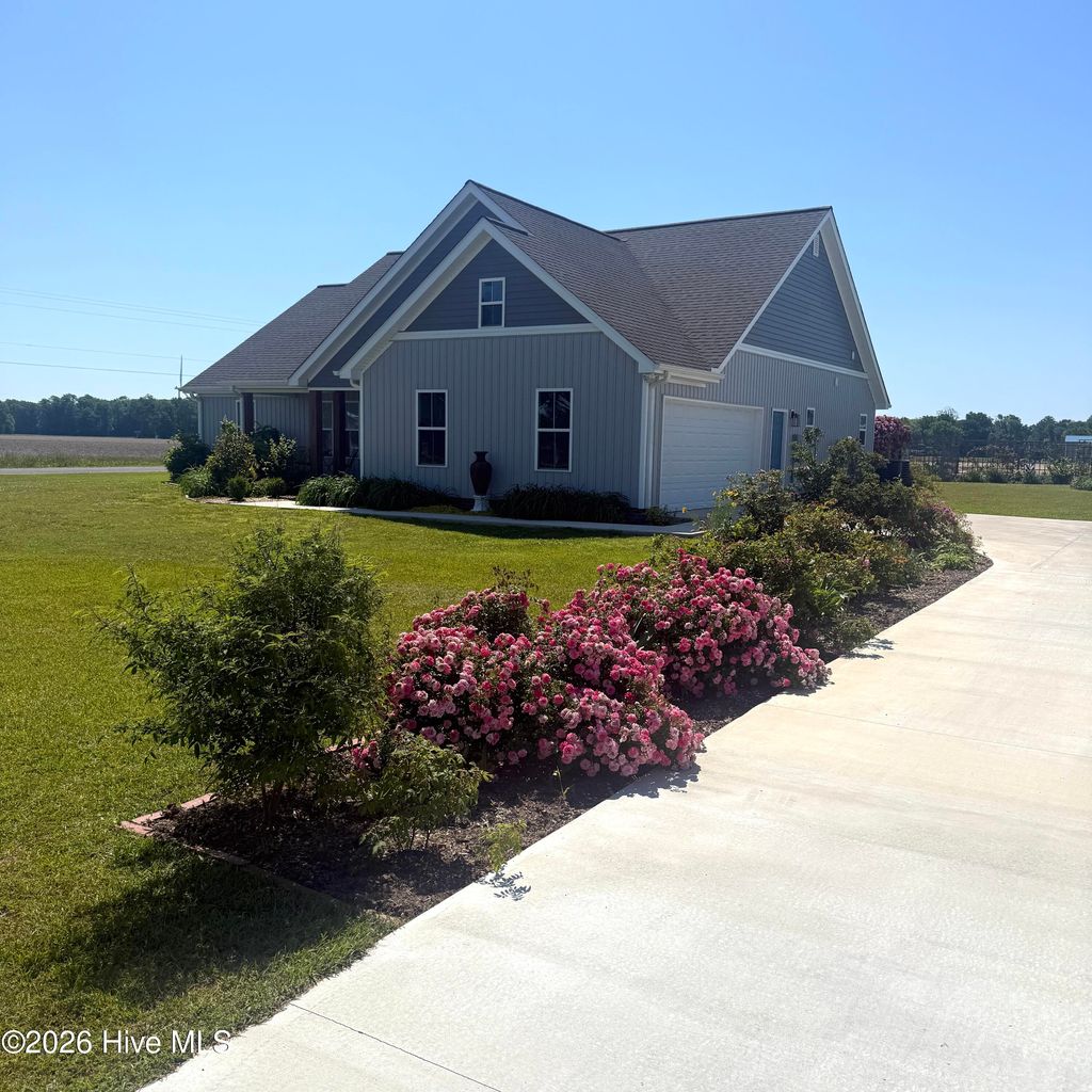 Photo of 101 Meadow Lark Drive, Edenton, NC 27932 (MLS # 100571492)
