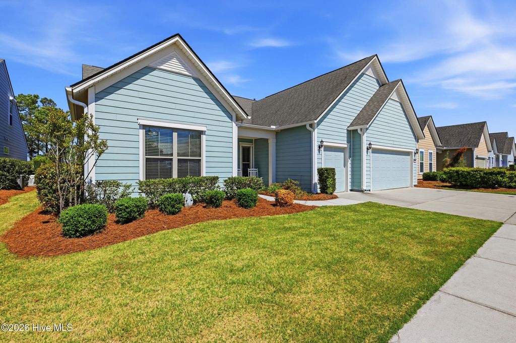 Photo of 627 Lyrebird Avenue, Wilmington, NC 28412 (MLS # 100565292)