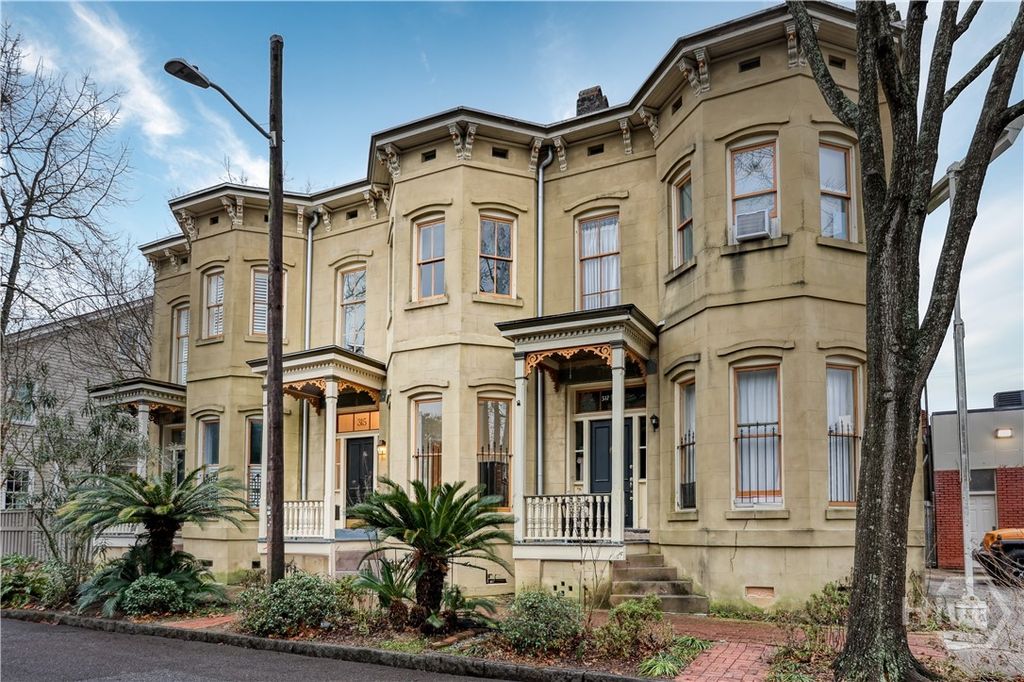 Photo of 315 W Bolton Street, Savannah, GA 31401 (MLS # SA348397)